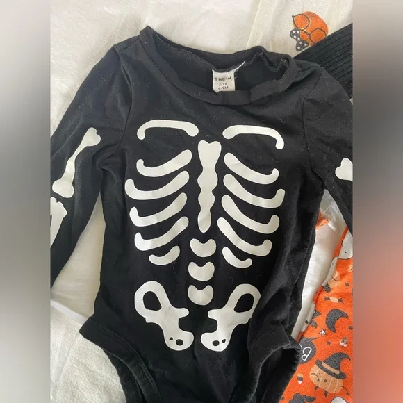 Set of baby girls Halloween clothes size 6-12 months - Picture 4 of 7